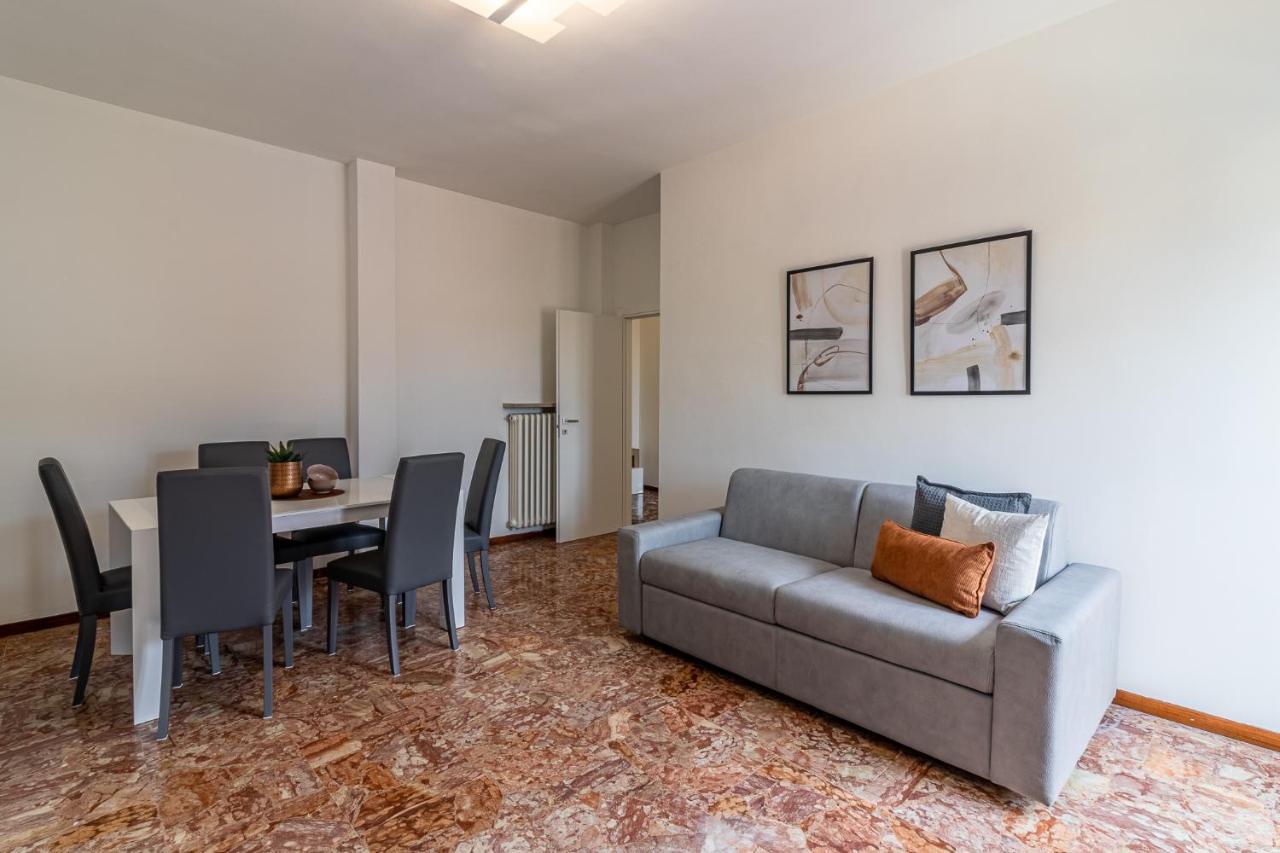 Fiera Di Ferrara Huge Apartment X7! Kültér fotó